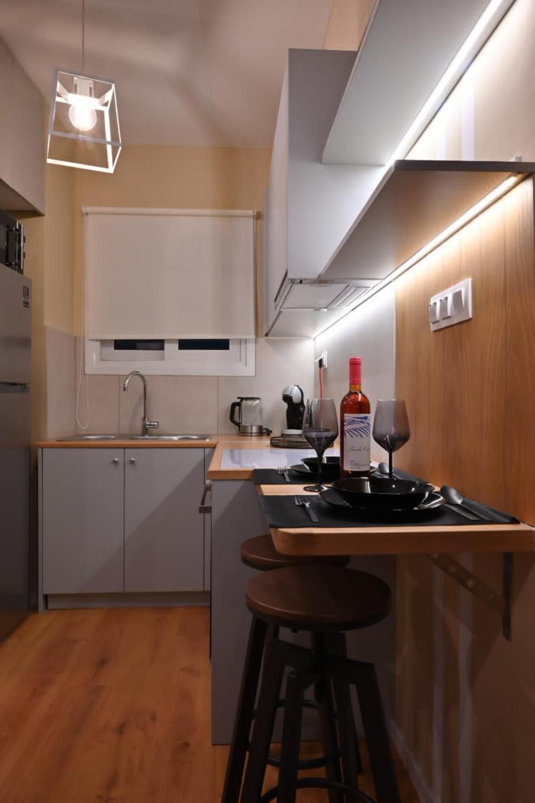 Modern Two Bedroom Apartment At Koukaki Atena Exterior foto